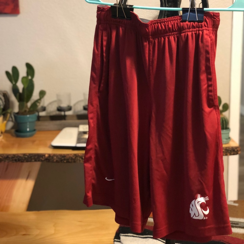 WSU COUGS Nike shorts